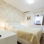 Tina With Swimming Pool, Tennis Court, Games Room, Sauna, Gym, Bbq Policnik