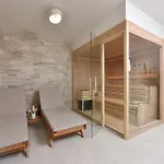 Villa Tina With Swimming Pool, Tennis Court, Games Room, Sauna, Gym, Bbq *